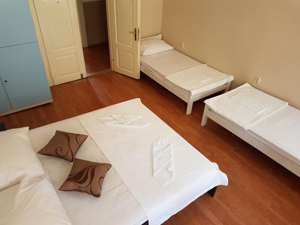 Hostel Morcic Rijeka Buitenkant foto